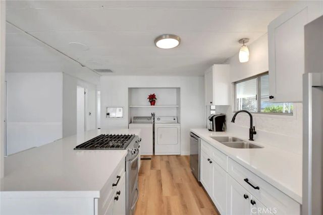 840 Foothill 27, Azusa, CA 91702
