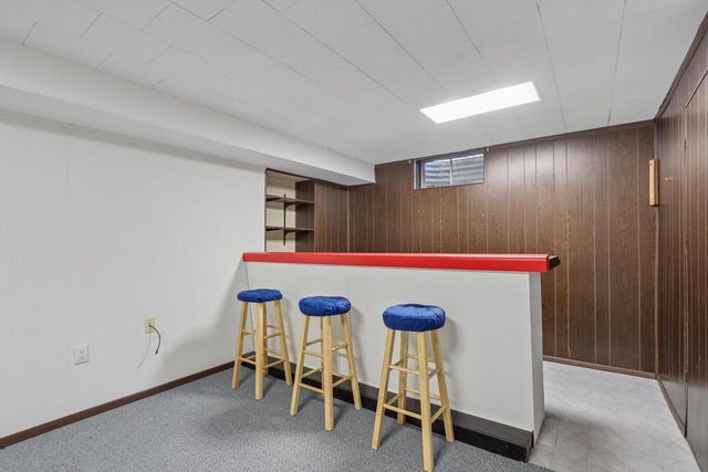 13295 W Old Oak COURT, New Berlin, WI 53151