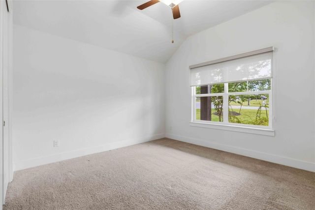 401 Sitlington LN, Austin, TX 78738