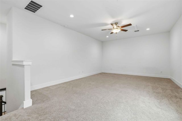 401 Sitlington LN, Austin, TX 78738