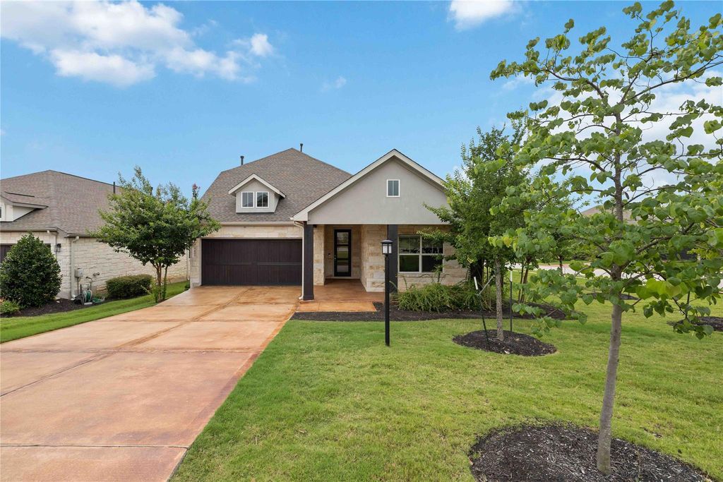 401 Sitlington LN, Austin, TX 78738