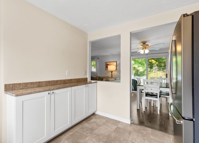 52 Liberty St F3, Plymouth, MA 02360