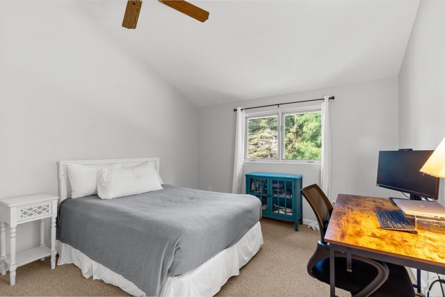 52 Liberty St F3, Plymouth, MA 02360