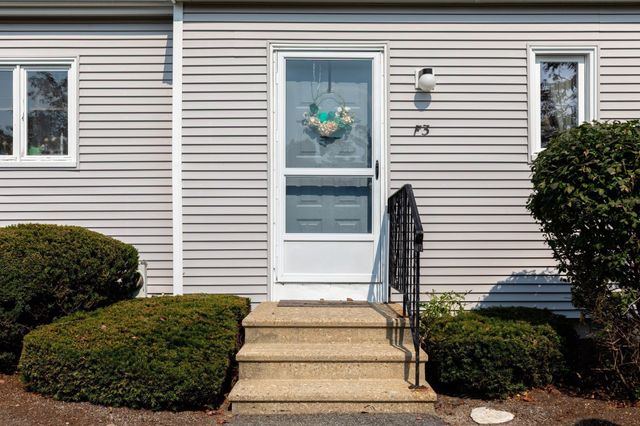 52 Liberty St F3, Plymouth, MA 02360
