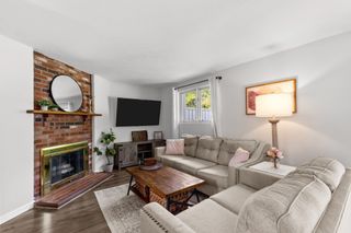 52 Liberty St F3, Plymouth, MA 02360