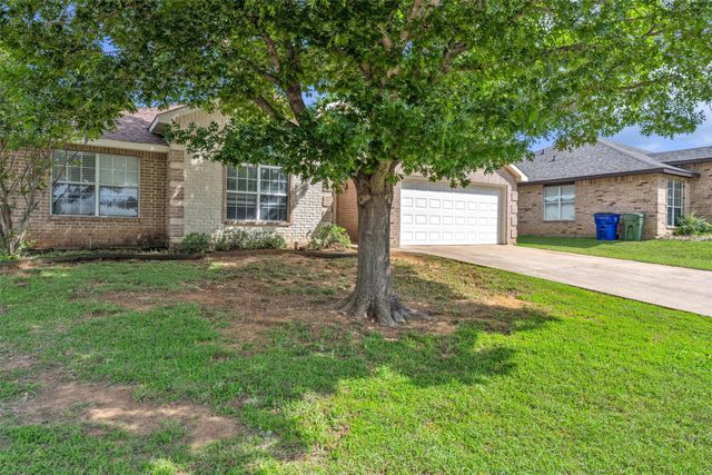 1618 Fern Drive, Mansfield, TX 76063
