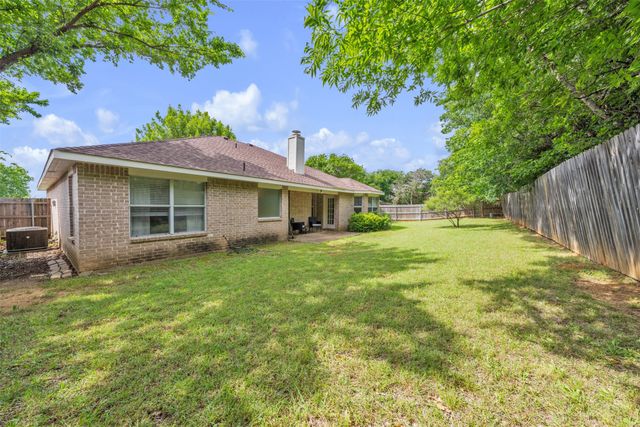 1618 Fern Drive, Mansfield, TX 76063