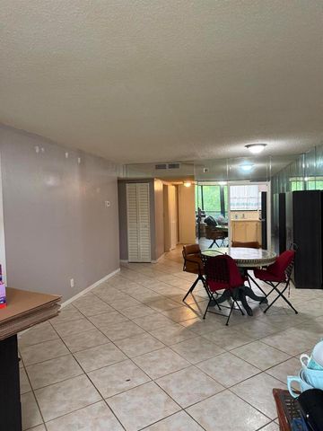 4760 W Lucerne Lakes Blvd W 407, Lake Worth, FL 33467