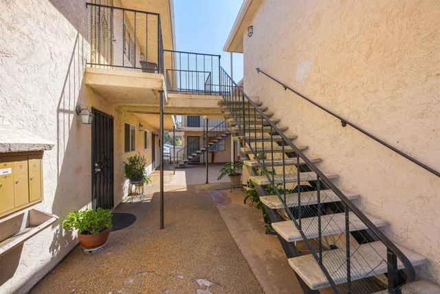 4161 Winona Ave 8, San Diego, CA 92105