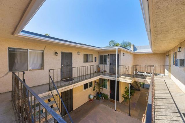 4161 Winona Ave 8, San Diego, CA 92105