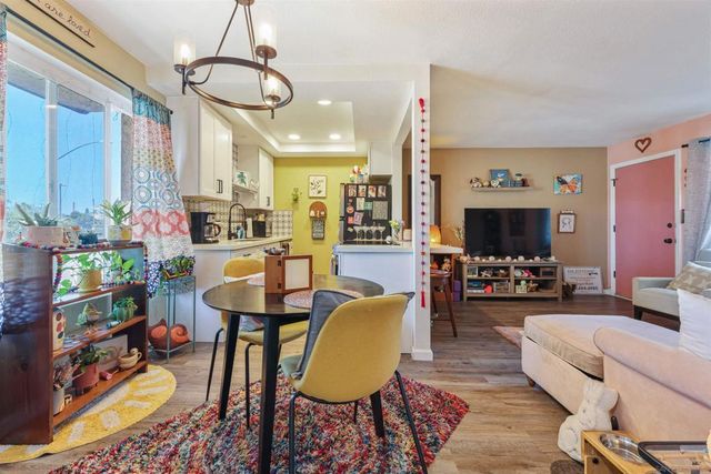 4161 Winona Ave 8, San Diego, CA 92105