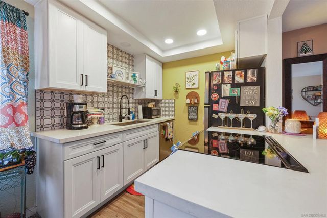 4161 Winona Ave 8, San Diego, CA 92105