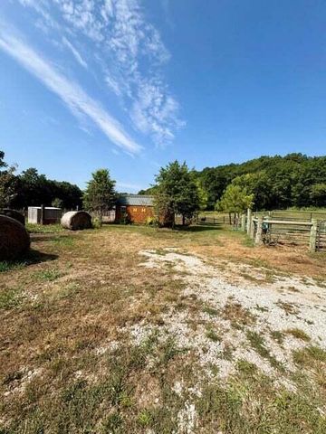 18284 B-2 Gazelle Drive, Neosho, MO 64850