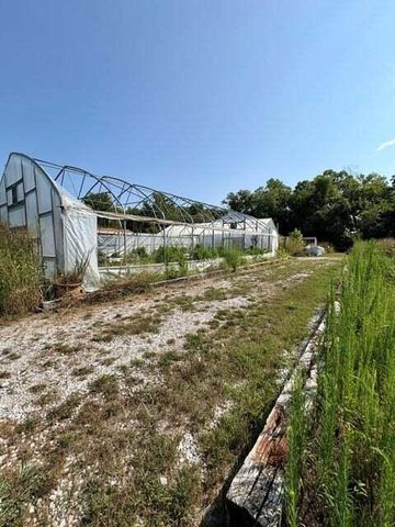 18284 B-2 Gazelle Drive, Neosho, MO 64850