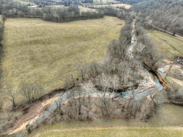 18284 B-2 Gazelle Drive, Neosho, MO 64850