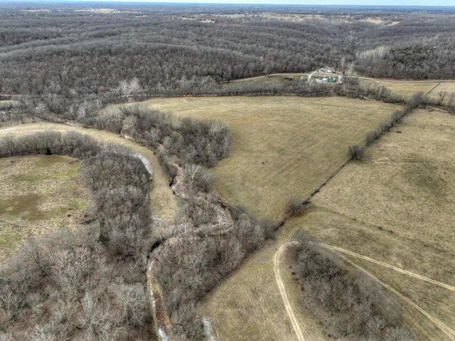 18284 B-2 Gazelle Drive, Neosho, MO 64850