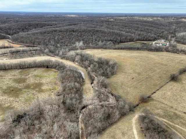 18284 B-2 Gazelle Drive, Neosho, MO 64850