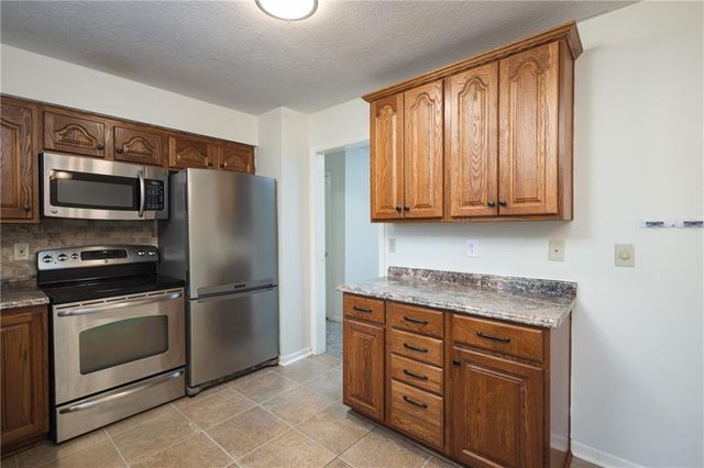 10607 Bellefontaine Avenue, Kansas City, MO 64137