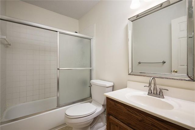 10607 Bellefontaine Avenue, Kansas City, MO 64137