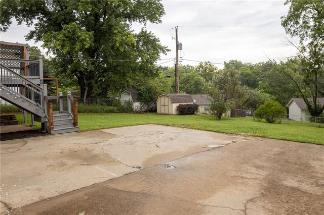 10607 Bellefontaine Avenue, Kansas City, MO 64137
