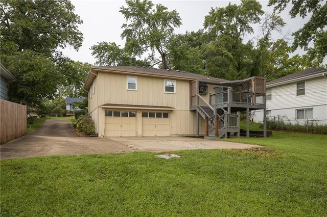 10607 Bellefontaine Avenue, Kansas City, MO 64137