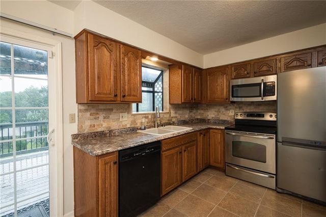 10607 Bellefontaine Avenue, Kansas City, MO 64137