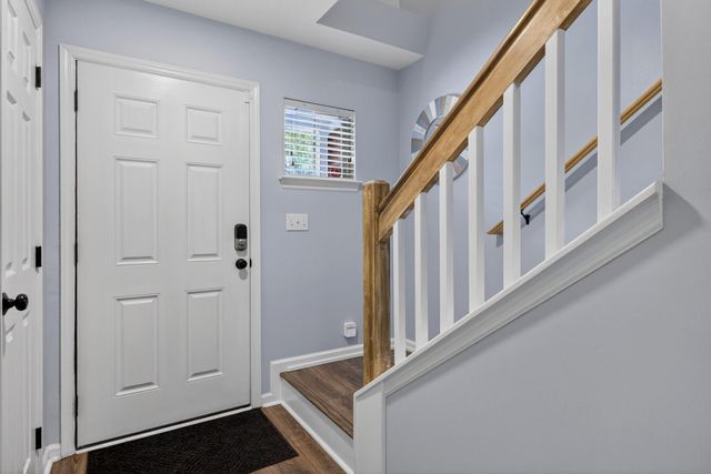 8673 Grassy Oak Trail, North Charleston, SC 29420