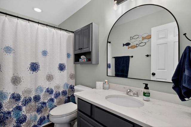 8673 Grassy Oak Trail, North Charleston, SC 29420