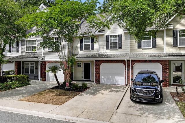 8673 Grassy Oak Trail, North Charleston, SC 29420
