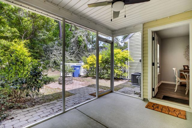 8673 Grassy Oak Trail, North Charleston, SC 29420