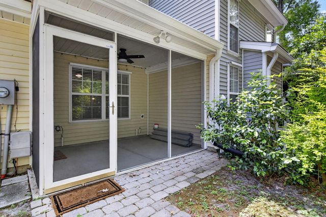 8673 Grassy Oak Trail, North Charleston, SC 29420