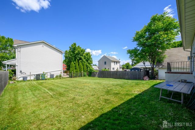 290 Grove Street, Woodbridge Proper, NJ 07095