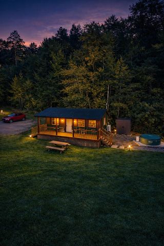 9501 Campton Road, Stanton, KY 40380