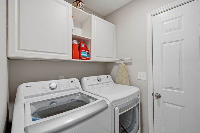 2095 Bolden Dr, Murfreesboro, TN 37127