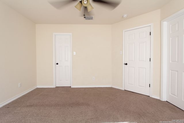 5008 FLIPPER DR, San Antonio, TX 78238