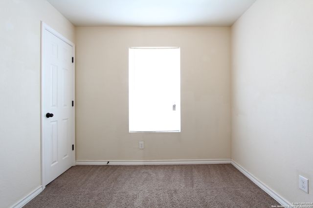 5008 FLIPPER DR, San Antonio, TX 78238