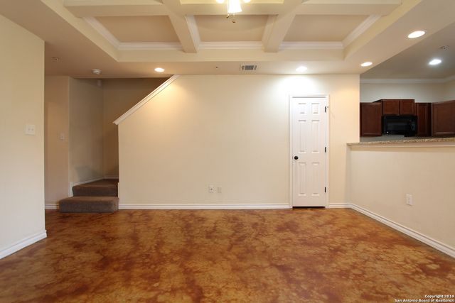 5008 FLIPPER DR, San Antonio, TX 78238