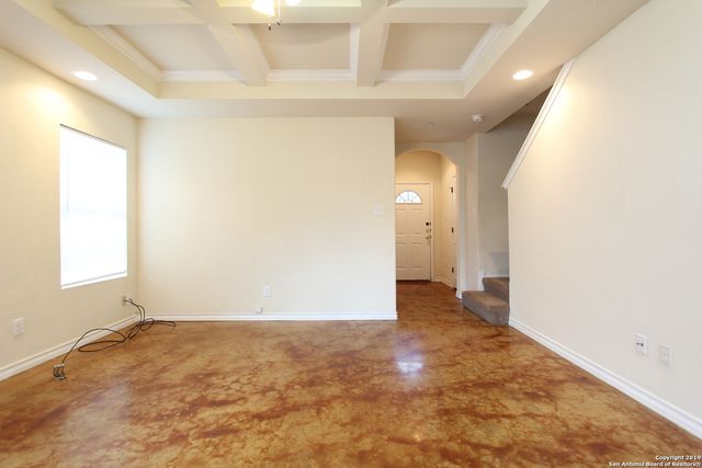 5008 FLIPPER DR, San Antonio, TX 78238