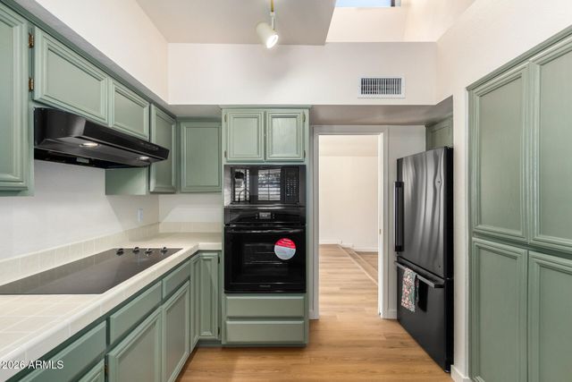 4850 E PASEO Way, Phoenix, AZ 85044