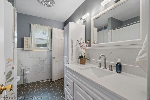 2213 S 66th Street, Fort Smith, AR 72903