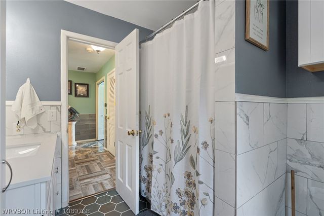 2213 S 66th Street, Fort Smith, AR 72903