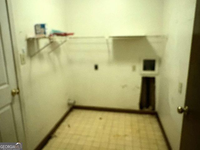 2356 Cambridge Street, Snellville, GA 30078