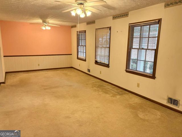 2356 Cambridge Street, Snellville, GA 30078