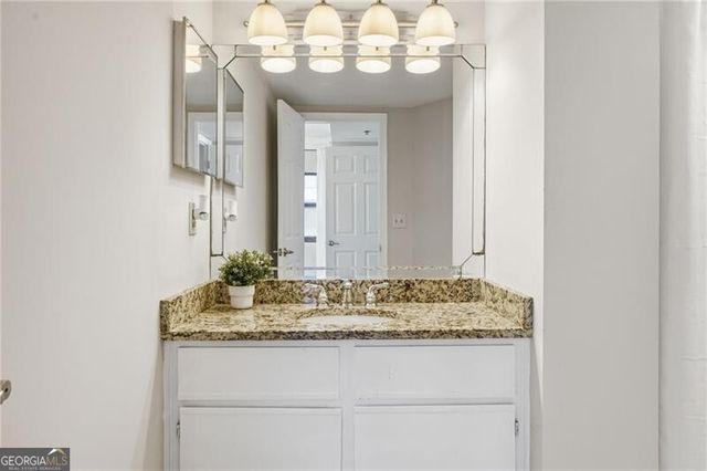 795 Hammond Drive 205, Atlanta, GA 30328