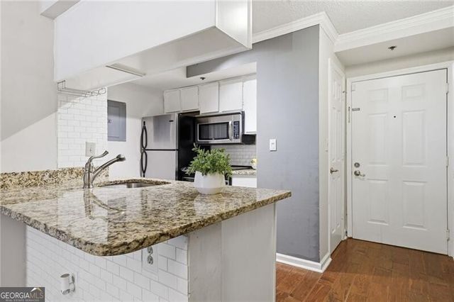 795 Hammond Drive 205, Atlanta, GA 30328