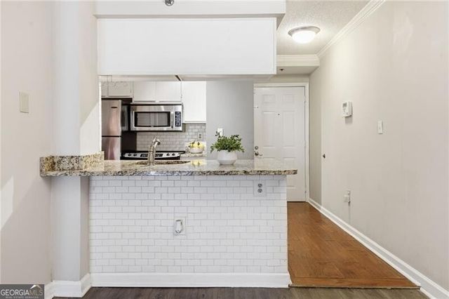 795 Hammond Drive 205, Atlanta, GA 30328