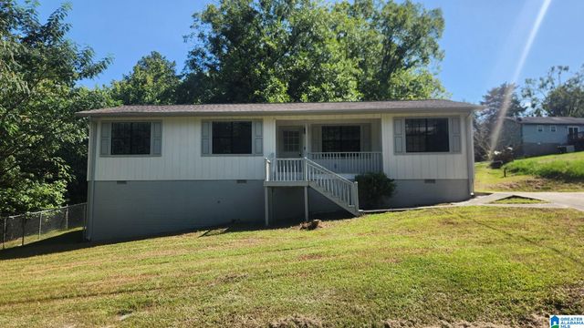 7833 LAKE AVENUE, Leeds, AL 35094