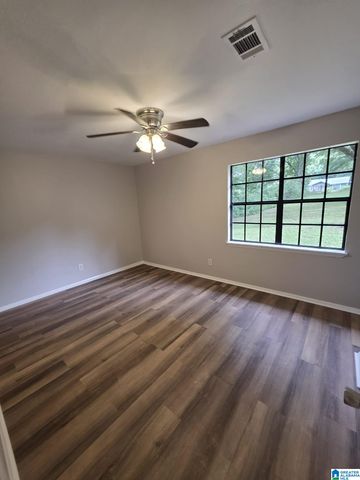 7833 LAKE AVENUE, Leeds, AL 35094