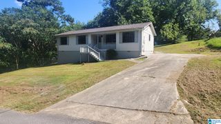 7833 LAKE AVENUE, Leeds, AL 35094
