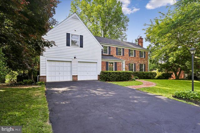 9812 CANAL RD, Montgomery Village, MD 20886